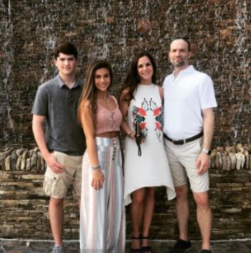 Mia Sweitz with her parents and elder brother Noah